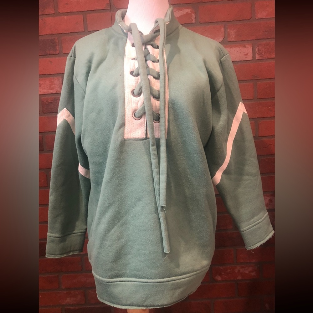 Hot & Delicious Size Medium Oversized Green Lace-Up Sweatshirt